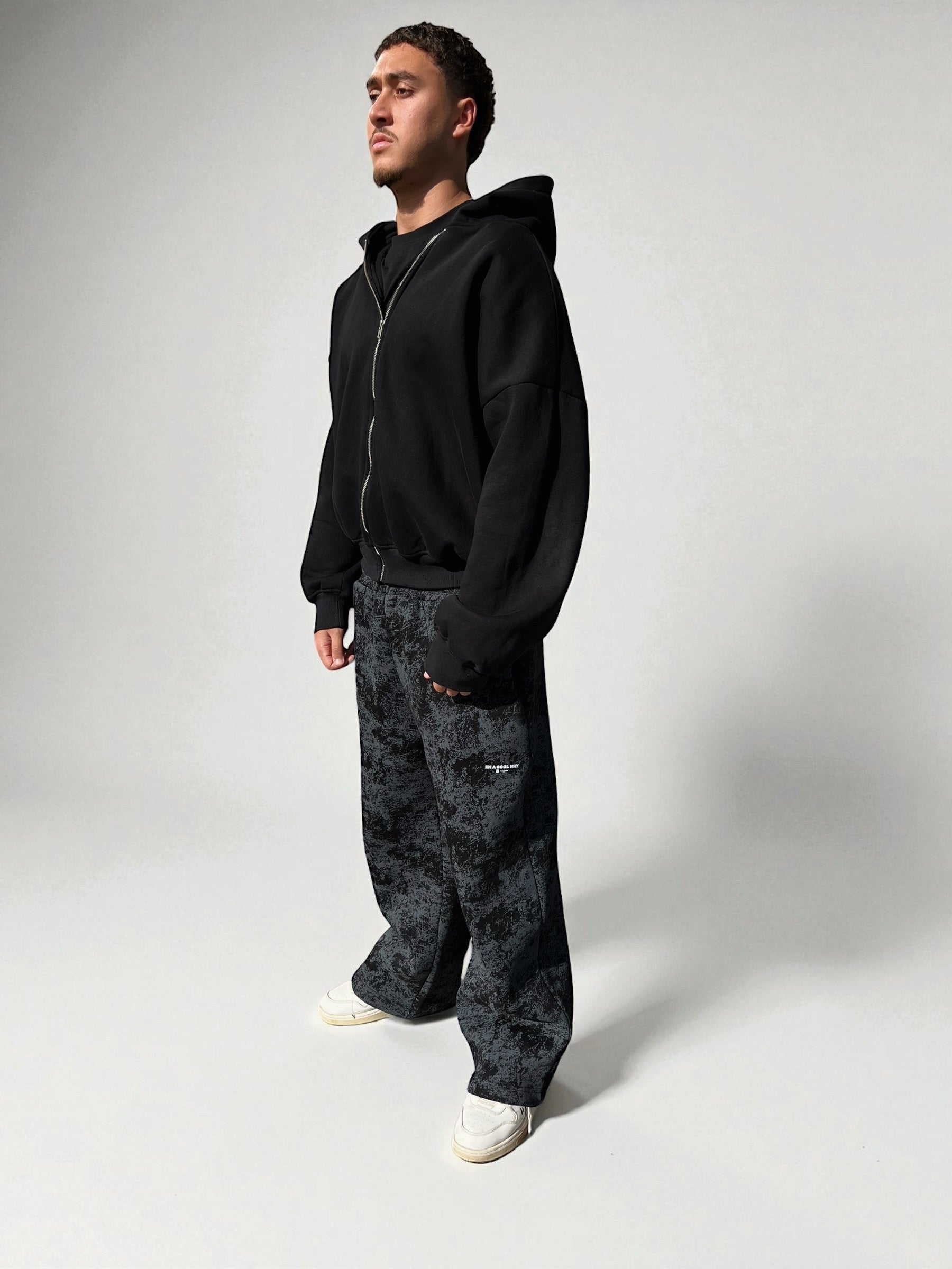 Camo Sweats - Black