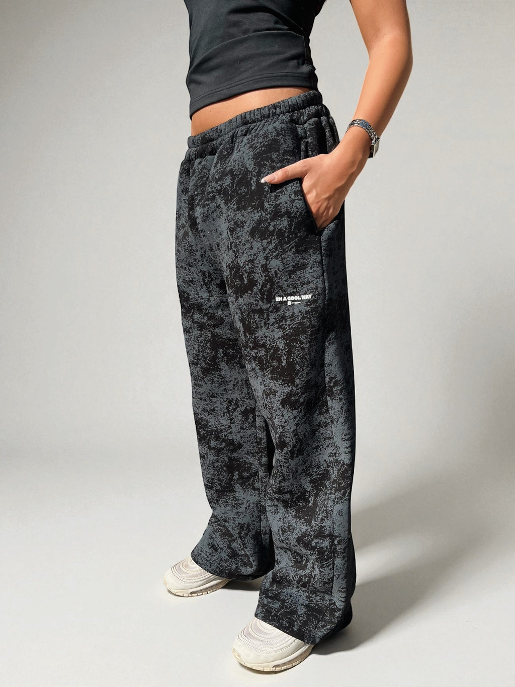 Camo Sweats - Black